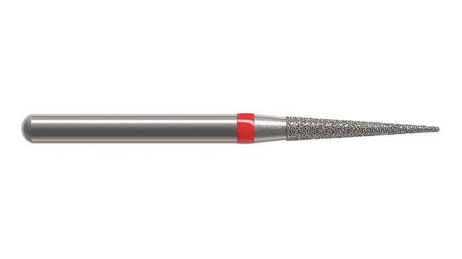 858 - Cône pointu