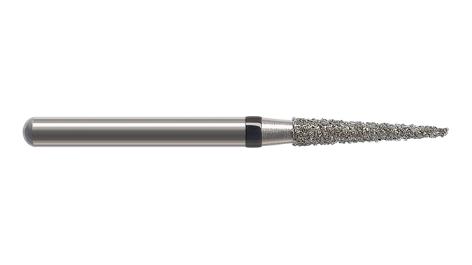 858 - Cône pointu